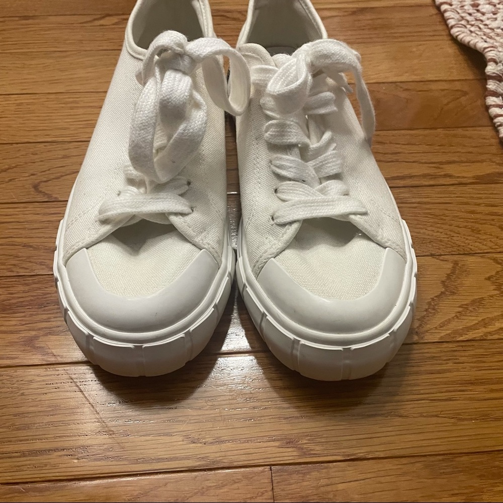 Zara White Canvas Sneakers